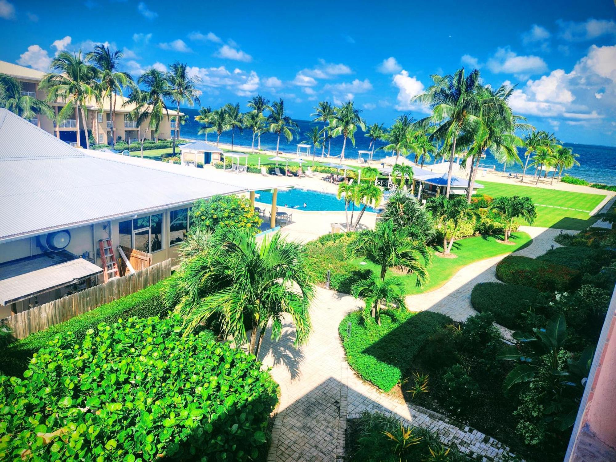 The Grand Caymanian Resort ジョージ・タウン エクステリア 写真