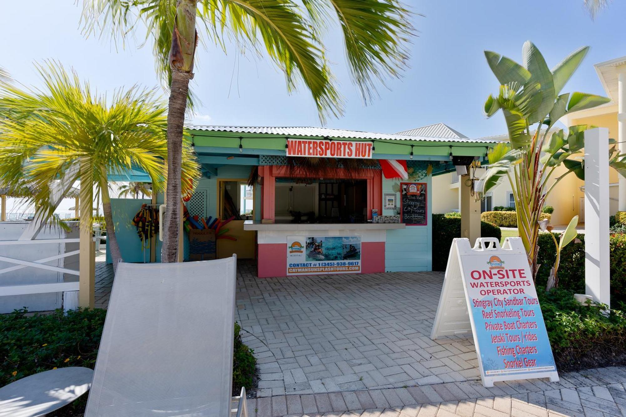 The Grand Caymanian Resort ジョージ・タウン エクステリア 写真
