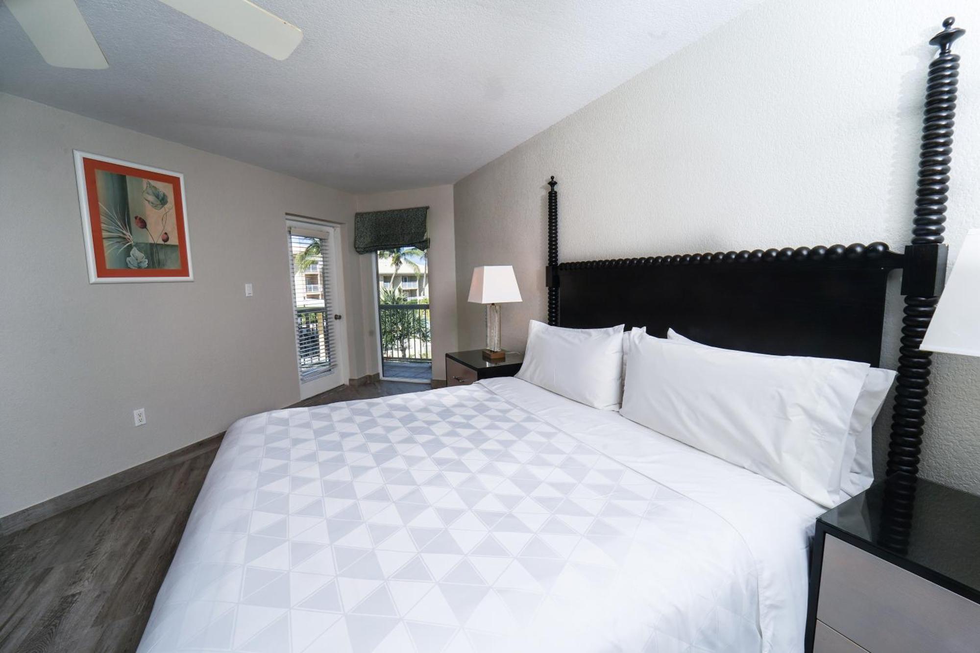 The Grand Caymanian Resort ジョージ・タウン 部屋 写真